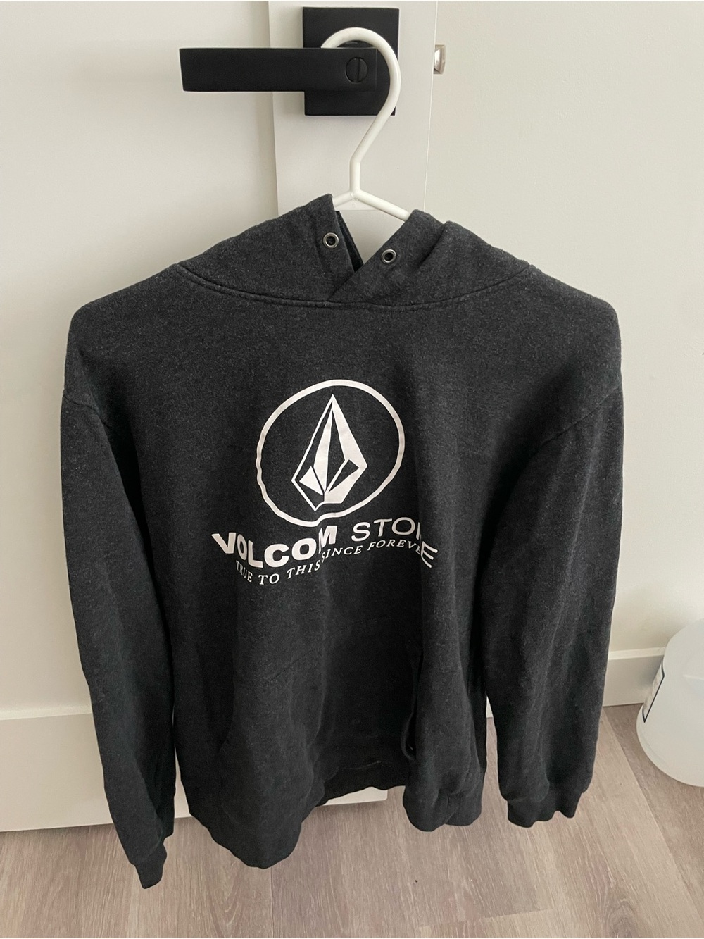 57 Volcom Black Crewneck Sweatshirt with White Logo